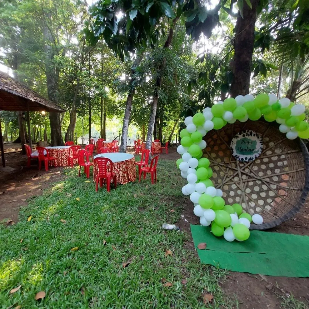 Σπίτι διακοπών Sallyies Homestay Gust House Kottayam